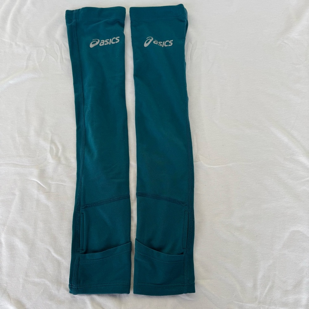 ASICS Arm Sleeves - EXTRA SMALL